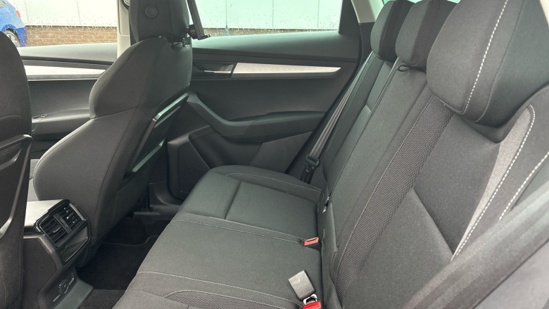 Skoda Karoq 1.5 TSI SE Drive 5dr DSG Petrol Estate